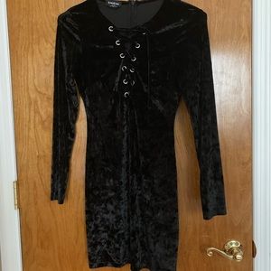 Black velvet dress, xs, bebe